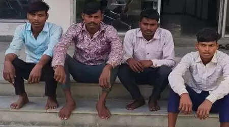 Gogunda police team arrests four accused from Ogna forest in Udaipur district