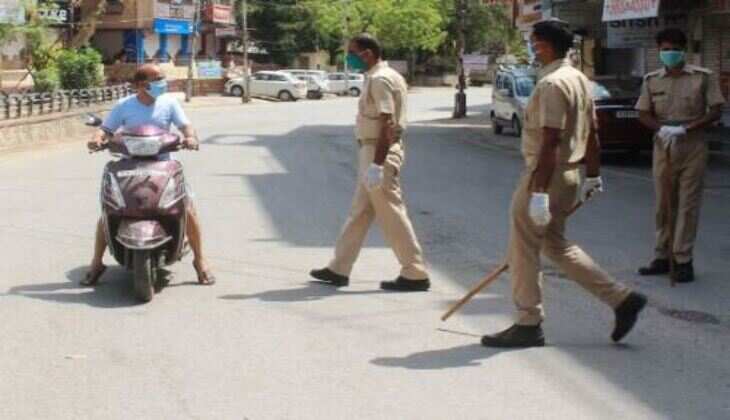 बिना वैध पास या आईडी के टू-व्हीलर व फॉर व्हीलर के आवागमन पर रोक