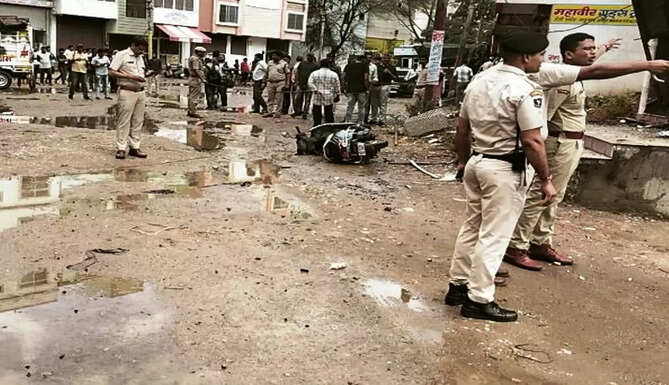 blast in shops at subcity center