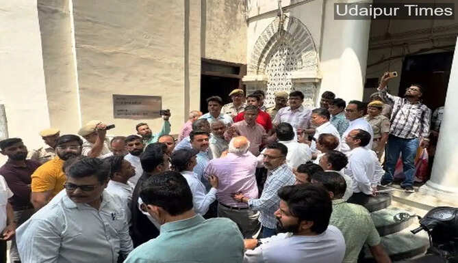 Demand high court bench
