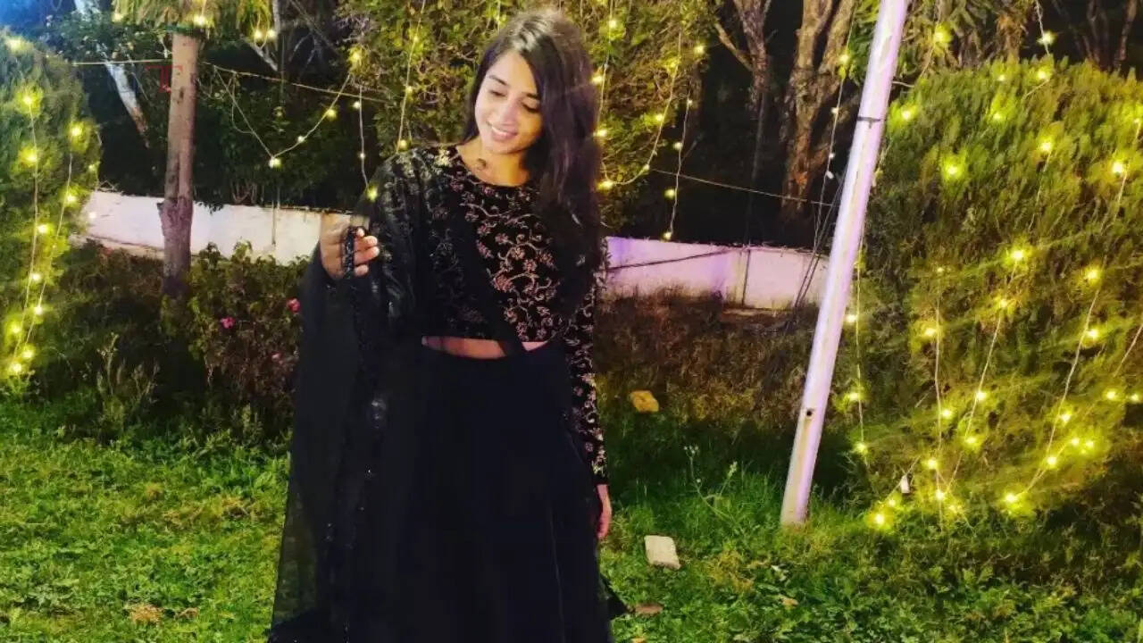 महज 22 साल की उम्र में बनी IAS अफसर