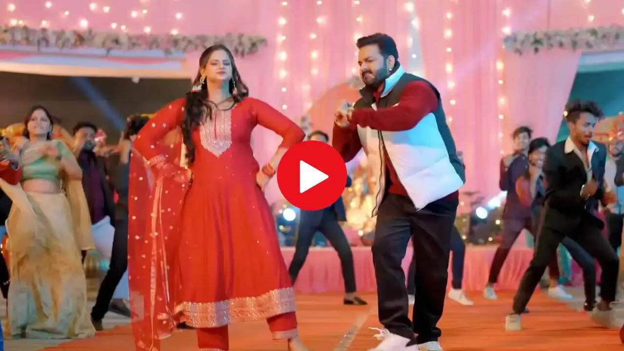 'लईकी कुंवारी' गाने में पवन सिंह ने उड़ाया ऐसा गर्दा, वीडियो देखें फैंस कर रहे जमकर तारीफ&nbsp;
