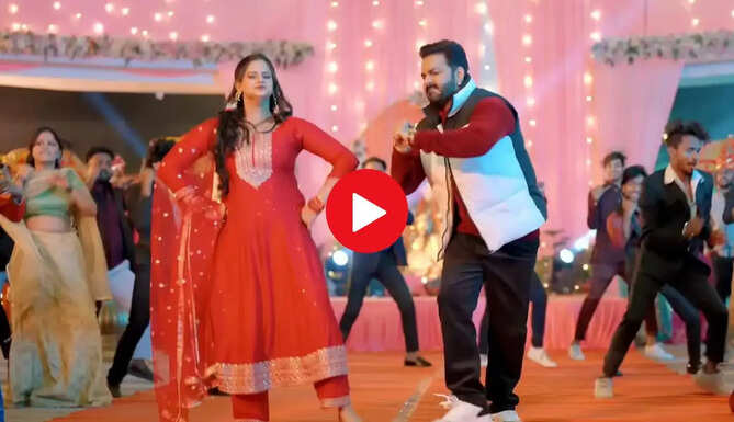 'लईकी कुंवारी' गाने में पवन सिंह ने उड़ाया ऐसा गर्दा, वीडियो देखें फैंस कर रहे जमकर तारीफ&nbsp;
