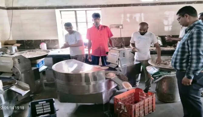 Jail Inspection by dlsa
