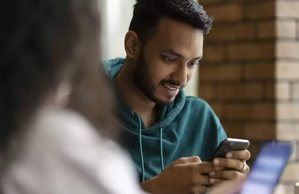 PayPal UPI cross-border payments helping Udaipur artisans and exporters receive international funds securely in 2026