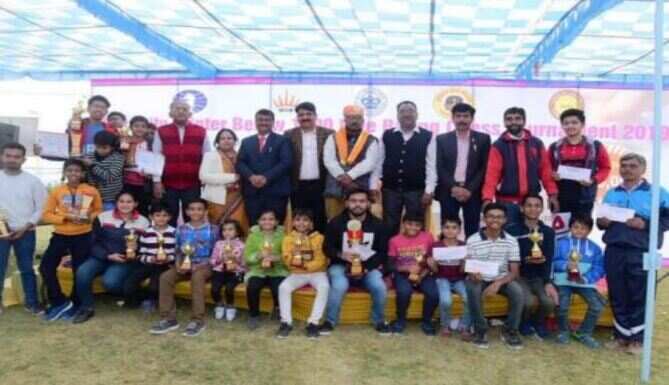 लाखों के पुरस्कार के साथ झीलों के शहर से विदा हुए शतरंज के शातिर