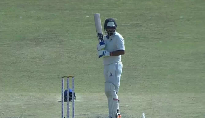 Mohammad Shami Shines with Quick-Fire 53 Against Andhra in Ranji Trophy 2025-26