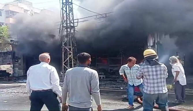fire at toy shop