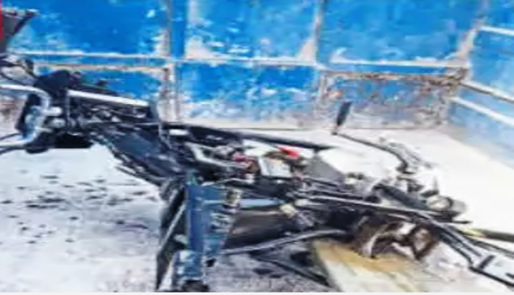 Bike found in Fatehsagar Lake during cleaning process