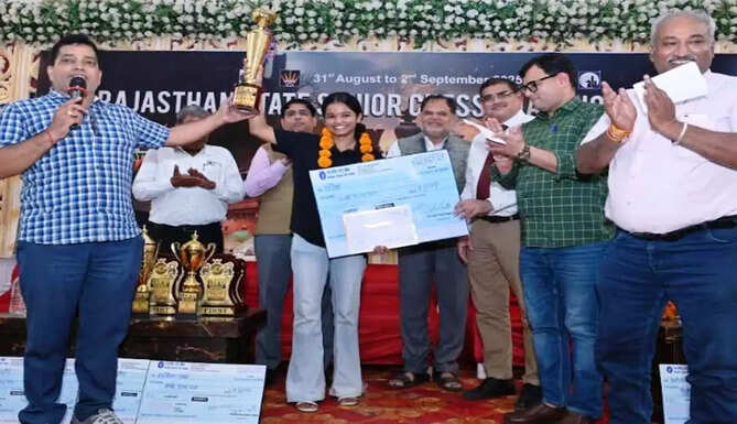 Dakhsita Kumawat