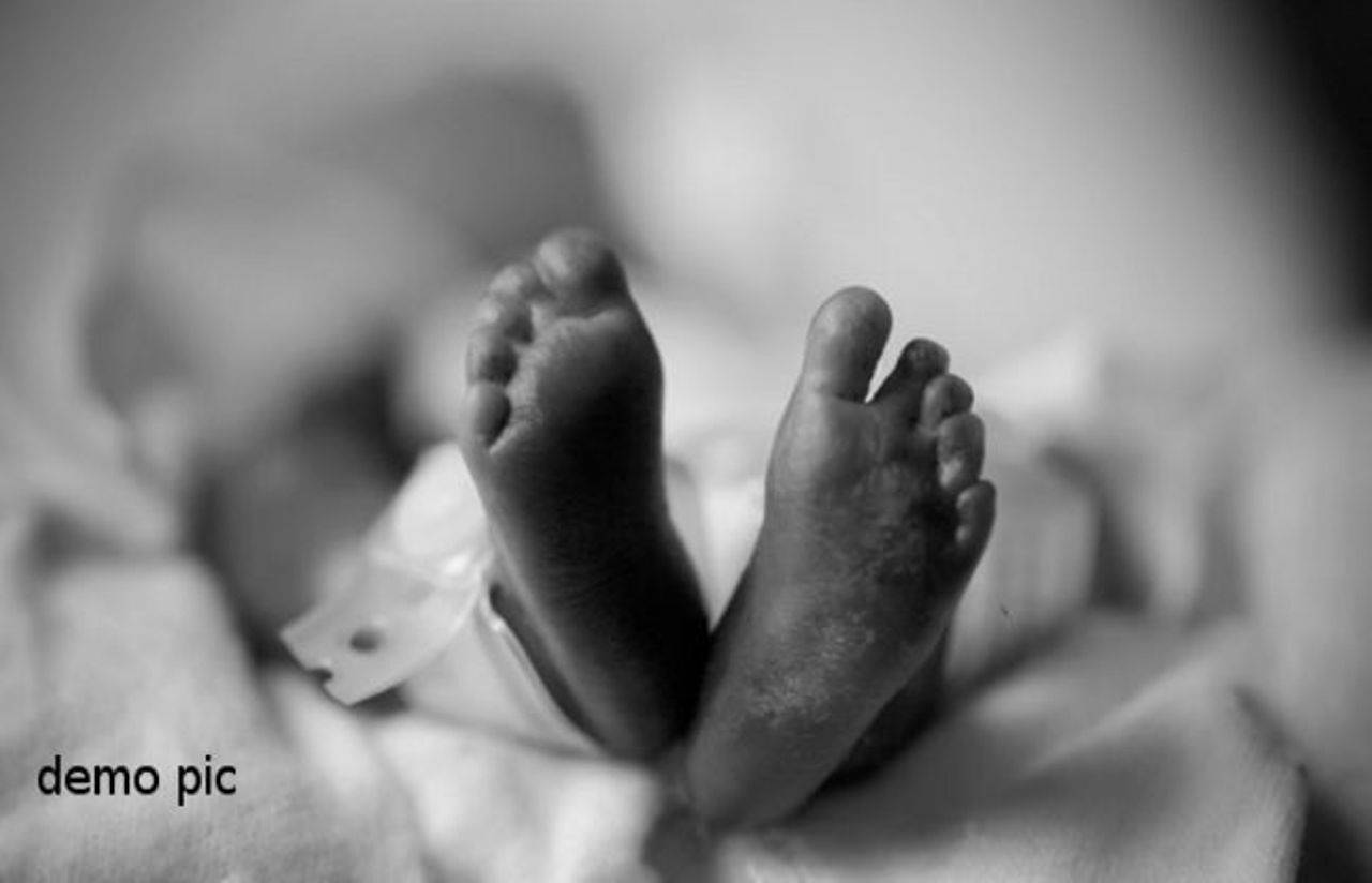 Abandoned neonate dies in the hospital