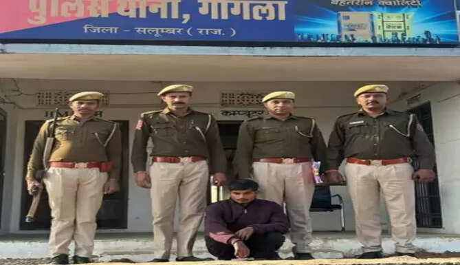 : Police recovered Parshwanath idol after arresting temple theft accused in Gudel village, Slumber district