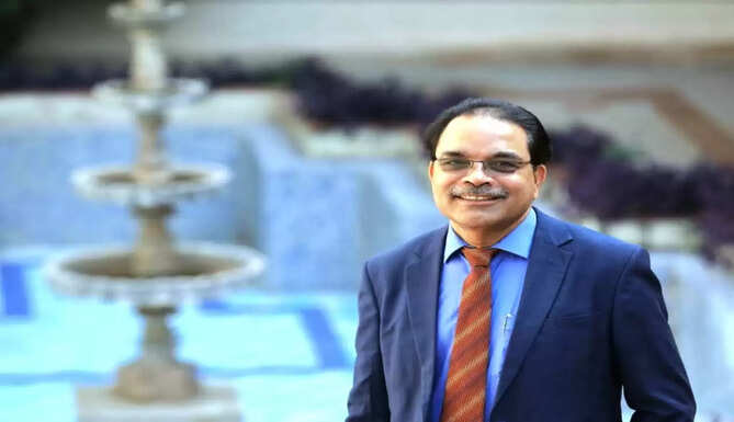 CEo Mishra