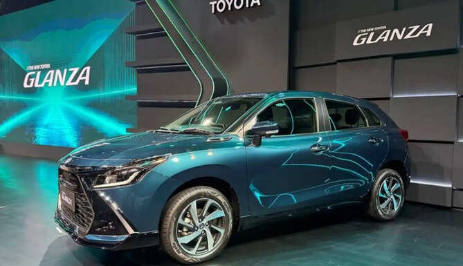 2026 Toyota Glanza Facelift: Colours, Variants and Price