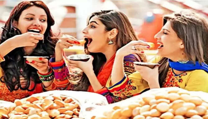 Interesting story of Gol Gappa or Pani Puri