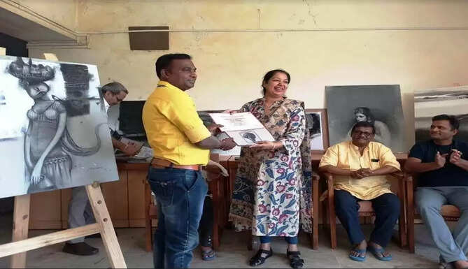 charcoal workshop