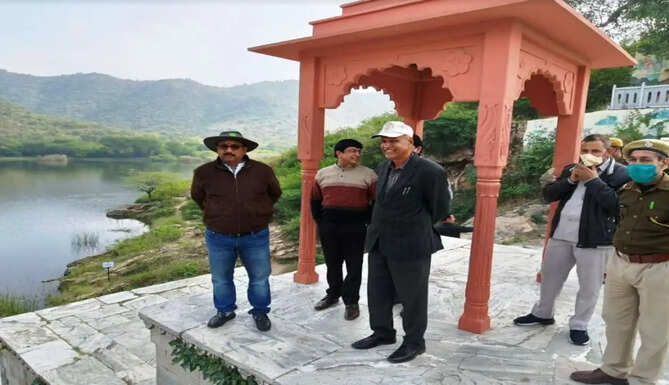 purohiton ki madri