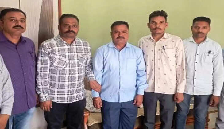 arrest for bribe