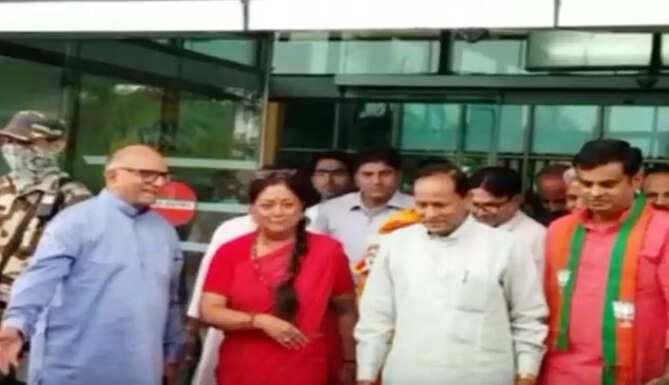 ex cm