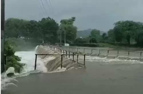 heavy rain in udaipur