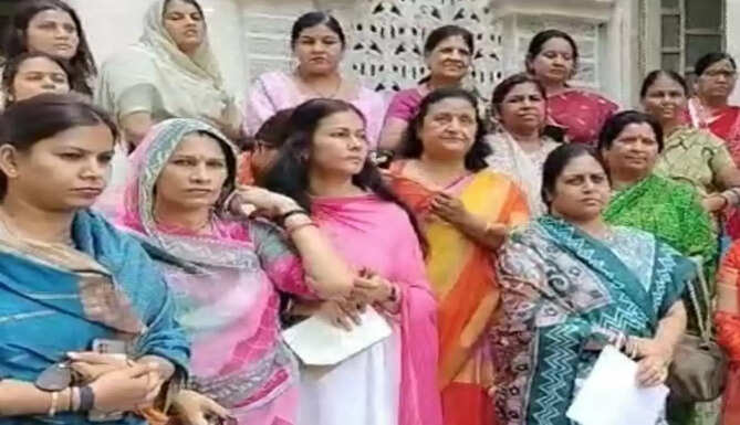 महिला मोर्चा
