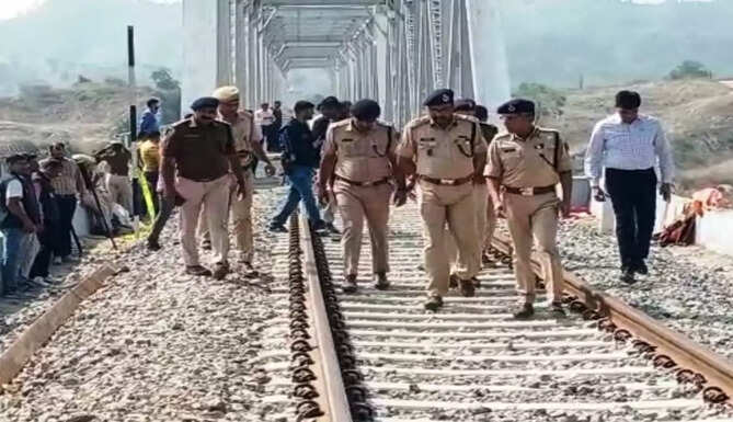 railway track