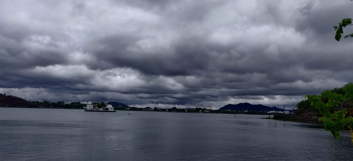 post cyclone affect in udaipur photos of udaipur photos of fatehsagar in May Photos of Swaroop Sagar