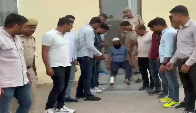 azam khan arrest