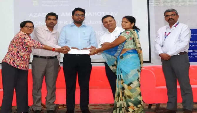 MAHILA
