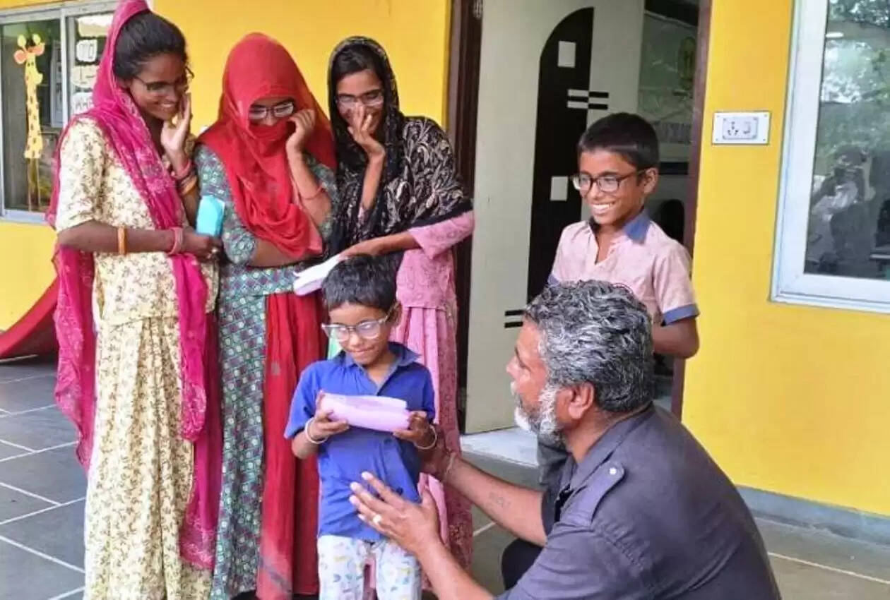 R Cag distributed specs