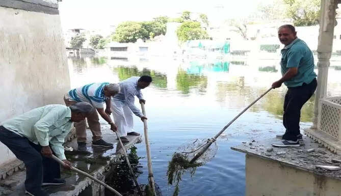 jheel