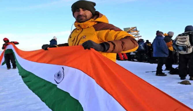 rakesh vishnoi