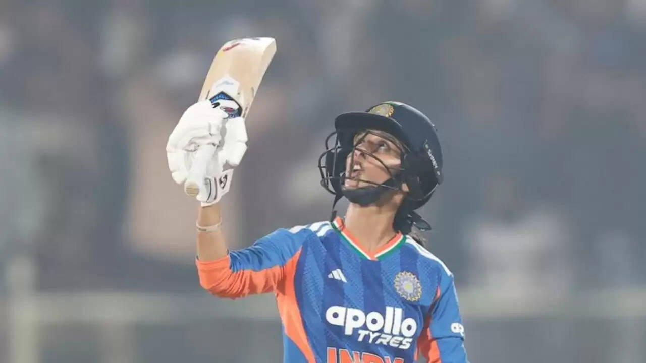 Jemimah Rodrigues celebrates her unbeaten 69 during India vs Sri Lanka first women&rsquo;s T20I in Visakhapatnam