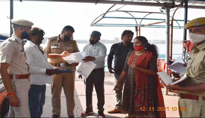 boats seized in Fatehsagar