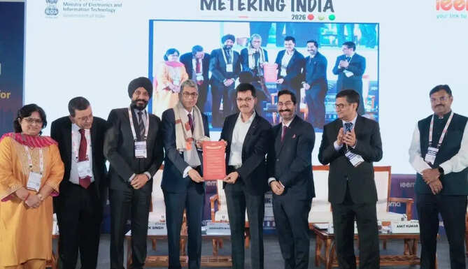 Bhagwat Babel Recieved Lifetime Achievement Award