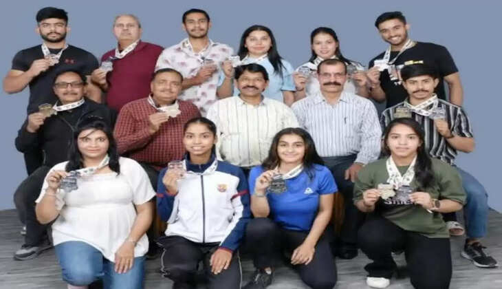 classic powerlifting