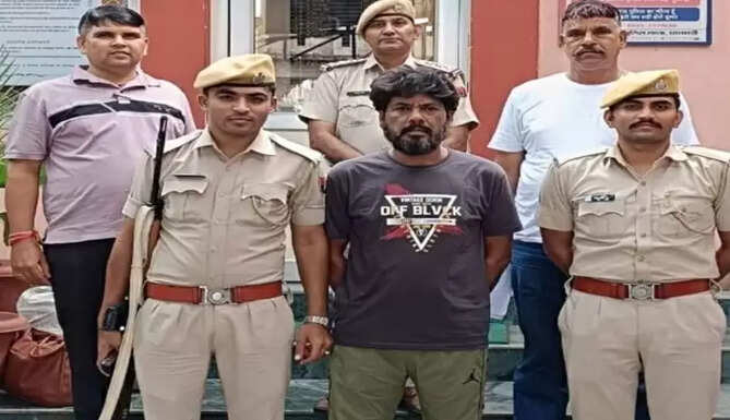 Accused of Acid attack arrested 