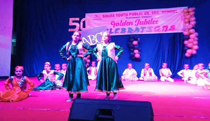 bohra youth public school