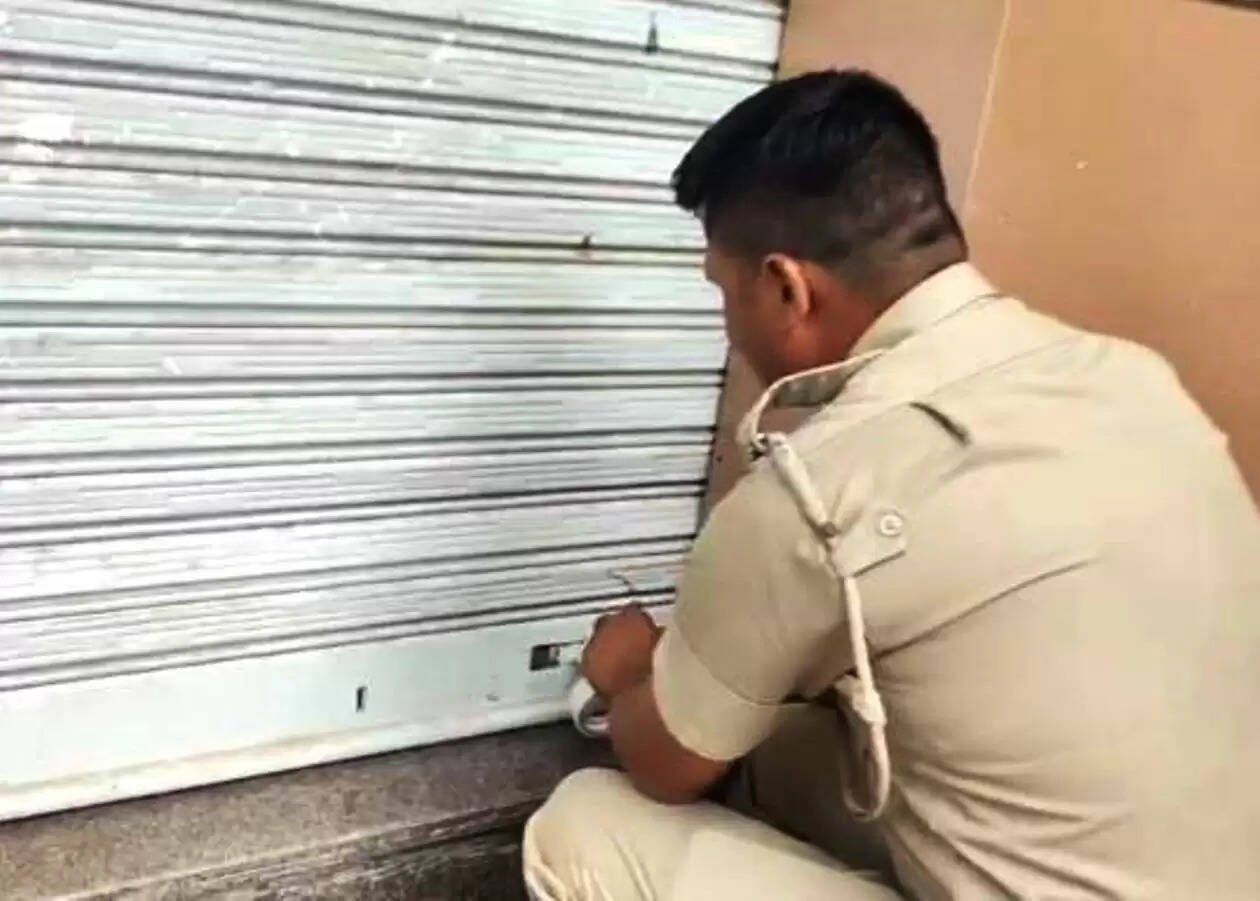 Illegal bhatia tower seized in nathdwara