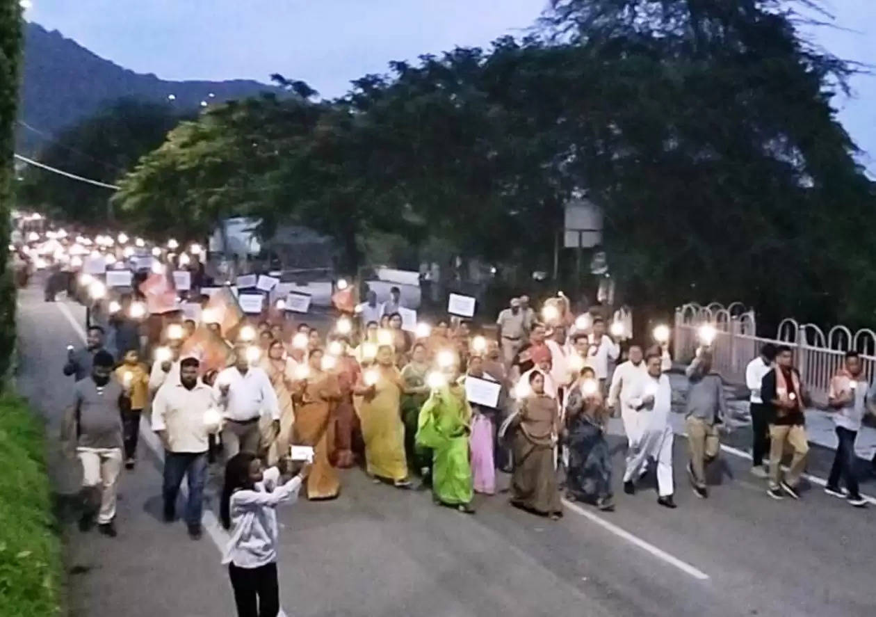 candle march by bjp