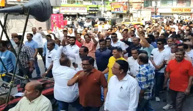 paras singhvi rally