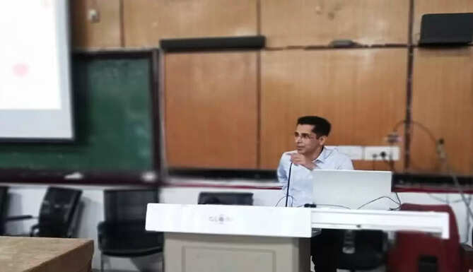 dr miqdad hussain bohra