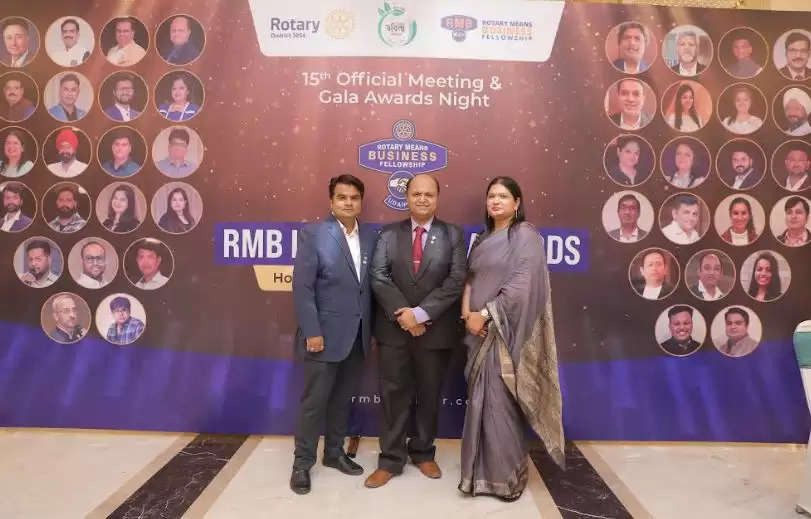 15th Official Meeting & Awards Night of RMB Udaipur took place in the AAINA Banquet at Hotel Raghu Mahal, Udaipur, showcasing the remarkable achievements and contributions of the RMB Udaipur chapter. The event, held on the 11th of June 2023, witnessed the announcement of the new leadership team and the presentation of the prestigious RMB Leadership Awards.