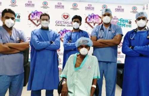 दक्षिण राजस्थान में पहली बार गीतांजली ह्रदय रोग विभाग में पेसमेकर को सफलतापूर्वक लेफ्ट सेप्टल पेसिंग से डाला गया
