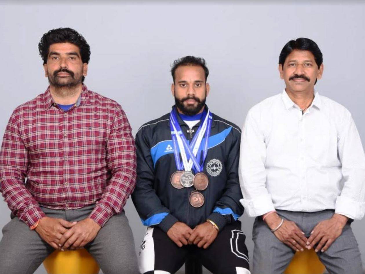 उदयपुर के हिमांशु खोखावत ने राष्ट्रीय सीनियर पावरलिफ्टिंग चैंपियनशिप में जीता कांस्य पदक