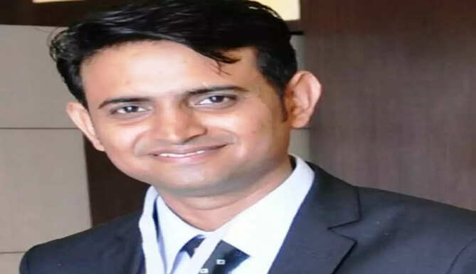 dr jeetendr jeengar