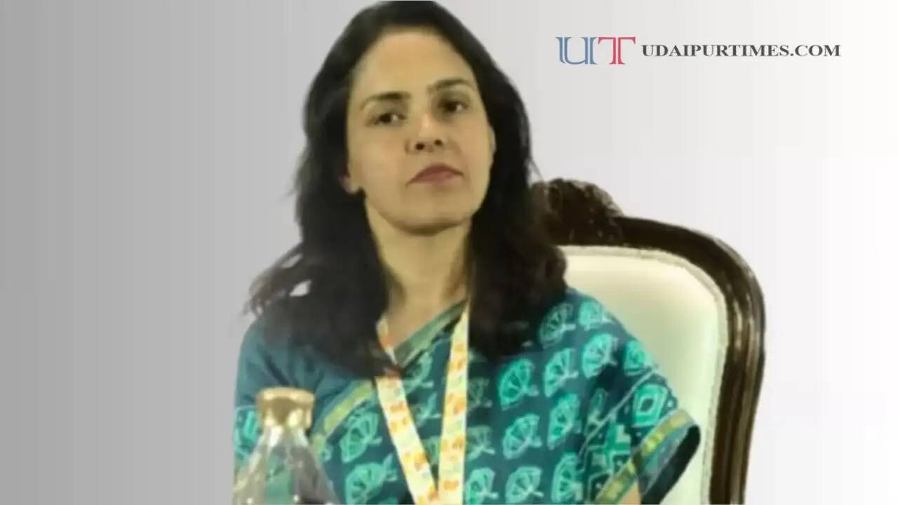 तुकाराम मुंढे की तरह अलग पहचान बनाने वाली है कौन हैं IAS रोशन जैकब ?