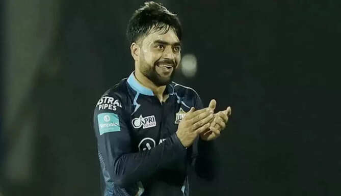  Gujarat Triumphs Despite Rashid&rsquo;s Struggles, Bowlers Shine in Key Win