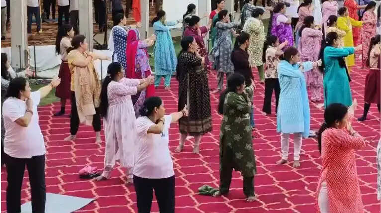Yoga Day Special from Udaipur Events in Udaipur News in Hindi from Udaipur Hindi News