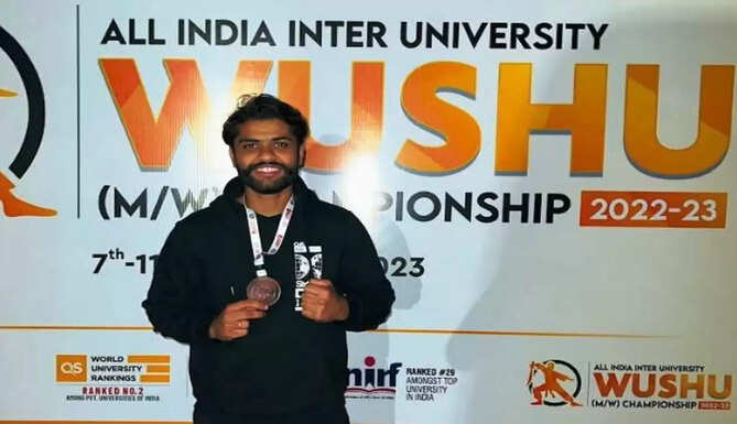 vinay raJ SINGH